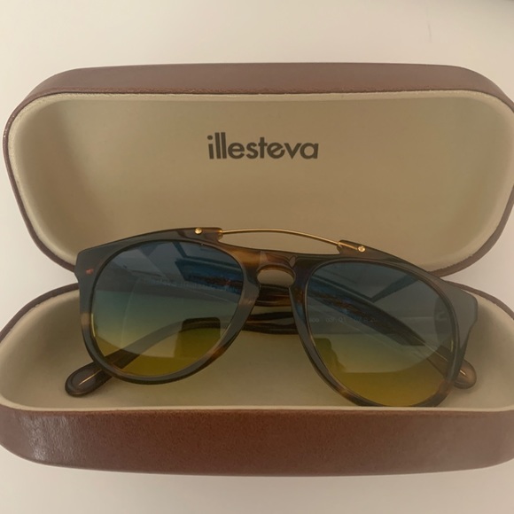 illesteva Monaco Sunglasses - Picture 6 of 6